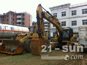 二手卡特彼勒挖掘機(jī)價(jià)格與參數(shù)解析——中國(guó)工程機(jī)械二手網(wǎng)選購(gòu)指南